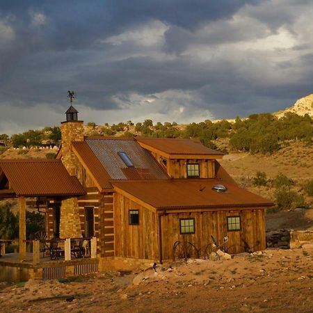 Canyon Of The Ancients Guest Ranch Cortez Bagian luar foto